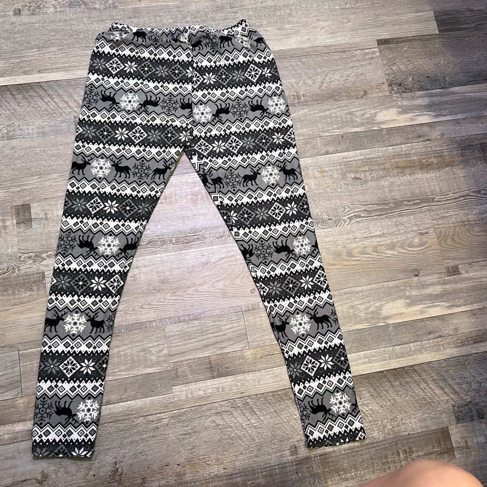 Gold Medal International Women's L‎ Fair Isle Moose Snowflake Leggings Holiday